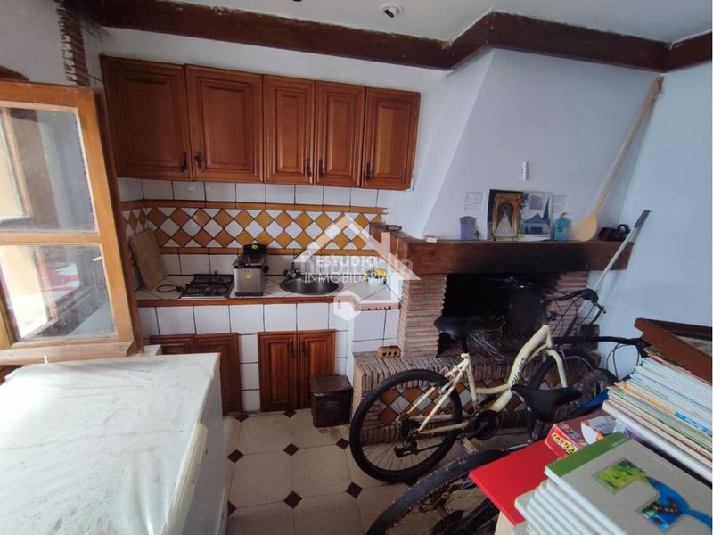 Foto ff2abf0e-a6e6-4195-b288-12c01eff0683. Casa amb calefacció a Baños de Río Tobía