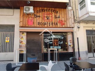Local Comercial a Avenida diputacion