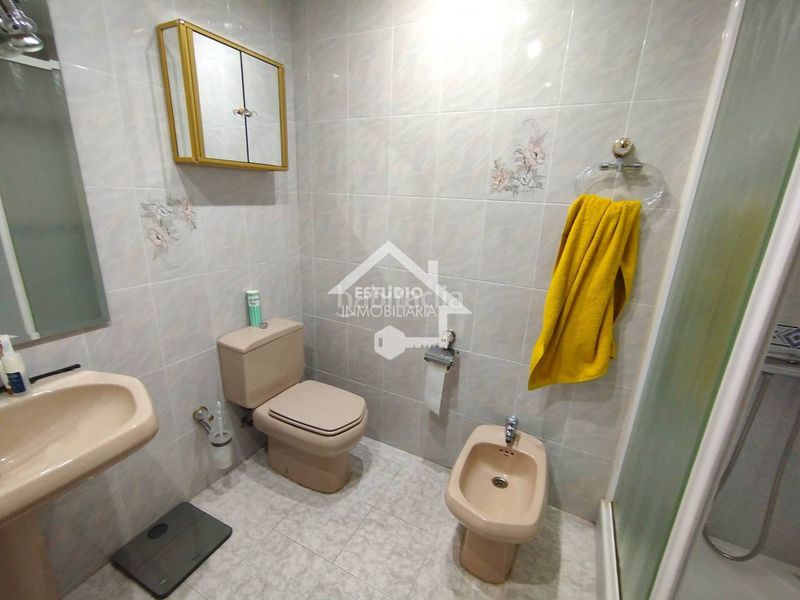 Foto c93b36eb-609d-4ce4-8596-620485bda23b. Pis amb calefacció aparcament a Viana