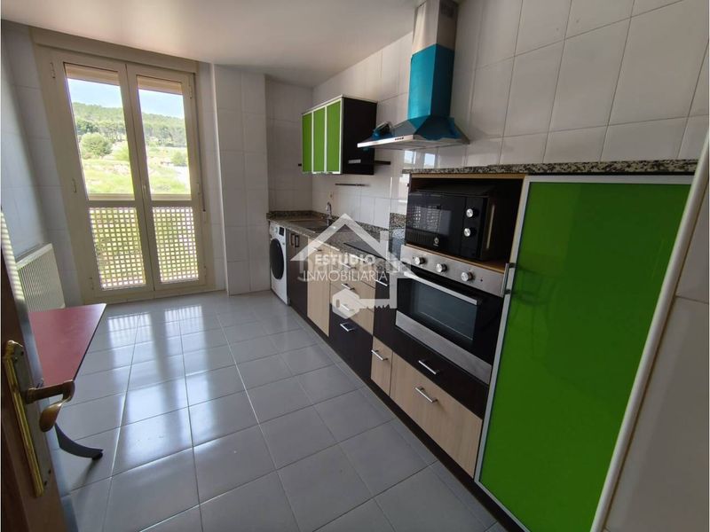 Foto fd1d3b53-37d2-4939-a719-b8a5e941bd6b. Pis amb calefacció aparcament a Lodosa