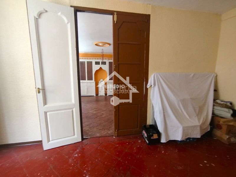 Foto 5d47f45e-55c7-4bb0-a600-6b019655be5c. Pis a Viana