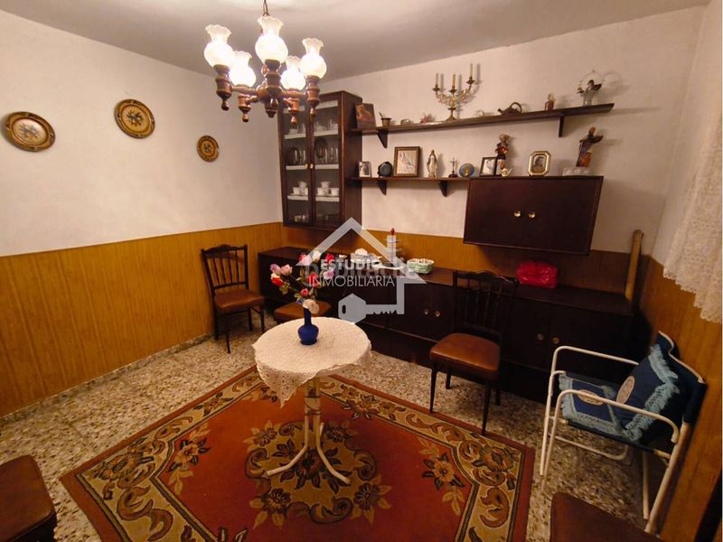 Foto 4838872a-fdd2-4055-9d2b-77324e269c7d. Casa venta de casa en Mendavia