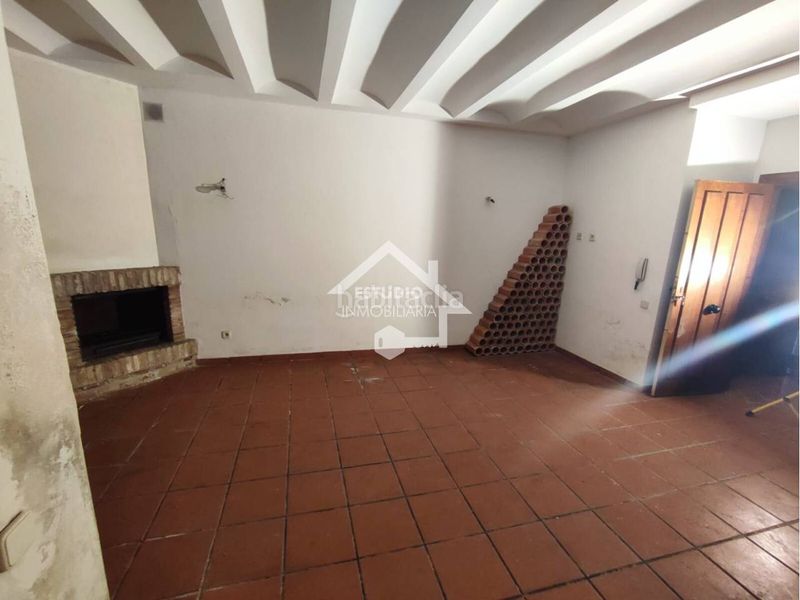Foto 2371ae9a-78cc-4098-8b59-365d065895f2. Local comercial a Navarrete