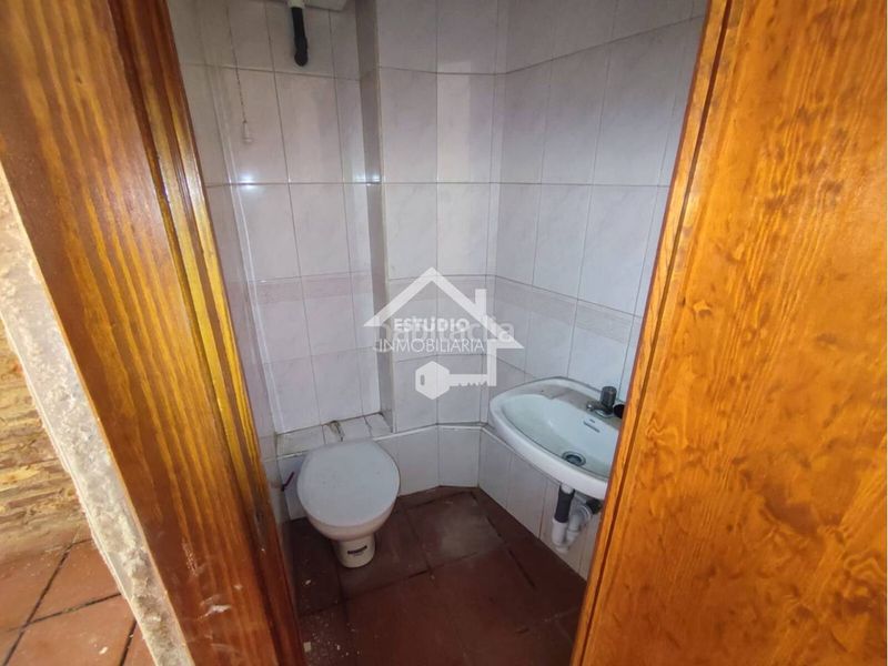 Foto 3a13f841-da04-447a-8e8b-8ba8b17711dc. Local comercial a Navarrete