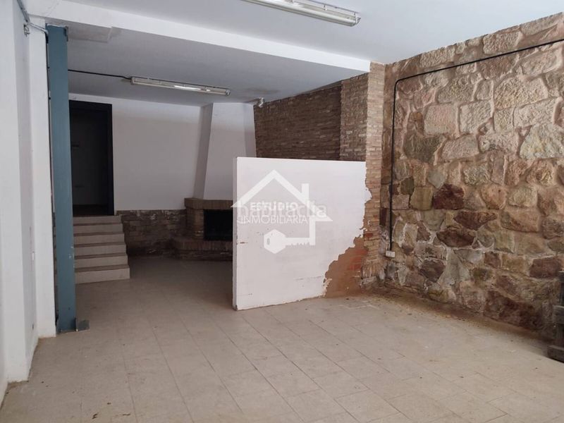 Foto a5b5c44c-487b-4dcb-aa8f-a50944cd91b1. Local comercial a Navarrete