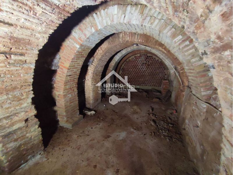 Foto ecf63fbc-8471-4ff6-a32b-cb022883c725. Local comercial a Navarrete