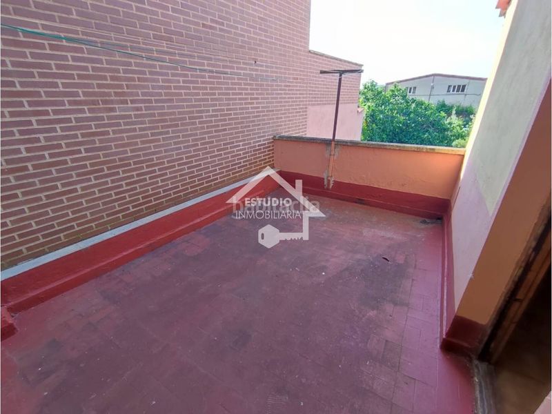 Foto 08212cd9-6609-48e8-85fb-27d858dc8bd3. Casa amb calefacció aparcament a Alesanco