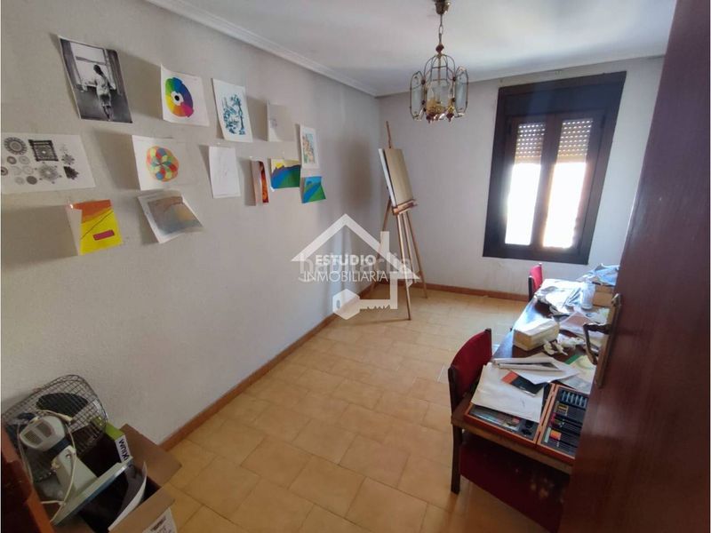 Foto 1fb2589a-3ff0-4a5d-b4f5-9bb8001e3008. Casa amb calefacció aparcament a Alesanco