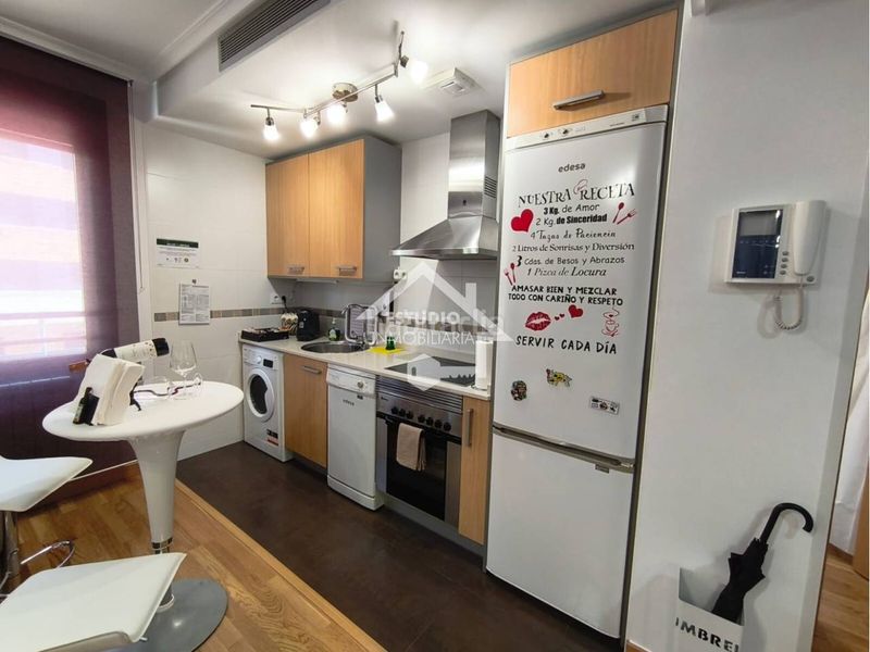 Foto 8f46f6e3-8be7-4cb8-be68-b953efac8444. Piso venta de flat en Lardero