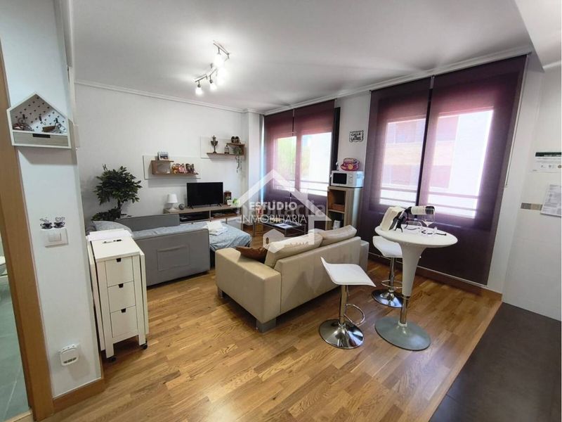 Foto d92e7d29-40dd-4437-80c0-1b703a6ff8e8. Piso venta de flat en Lardero