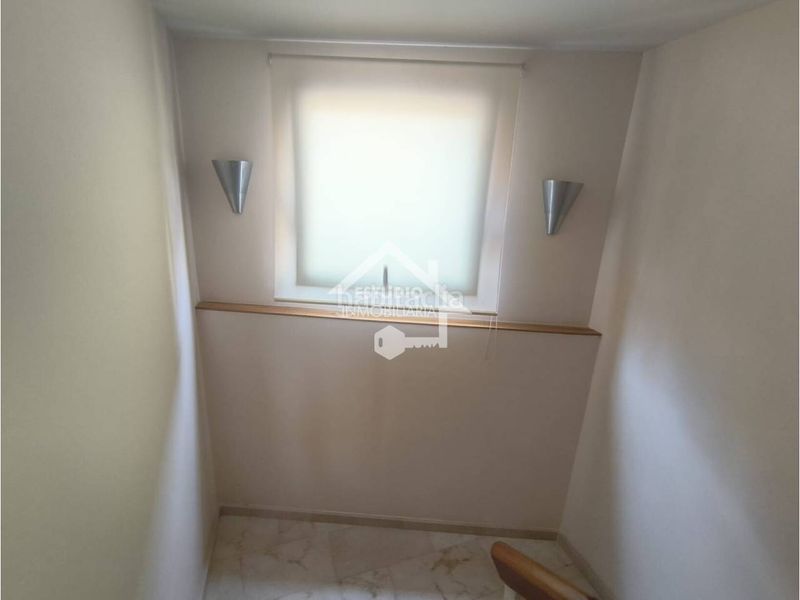 Foto 051447f3-2b59-476b-8324-7037681f54c2. Casa amb calefacció aparcament a Navarrete