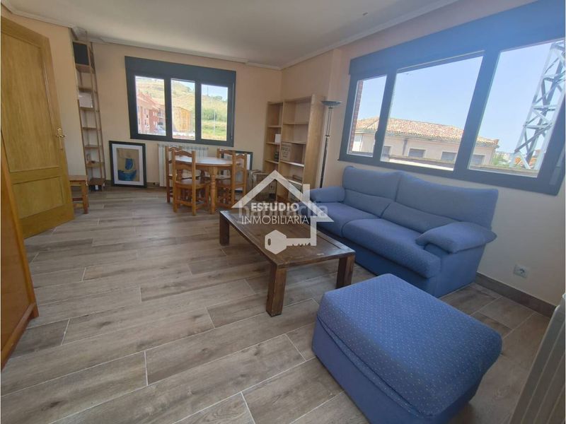 Foto 7cb213a0-314e-4319-afb4-3da0a56675c3. Casa amb calefacció aparcament a Navarrete