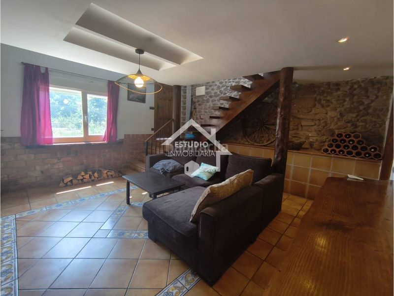 Foto 57ec577d-3724-4a4b-9772-3788fa317bed. Casa amb calefacció a Villar de Torre