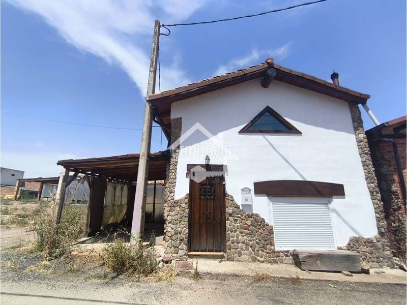 Foto e7f01cb6-35e0-4aad-9917-98f190798abf. Casa amb calefacció a Villar de Torre