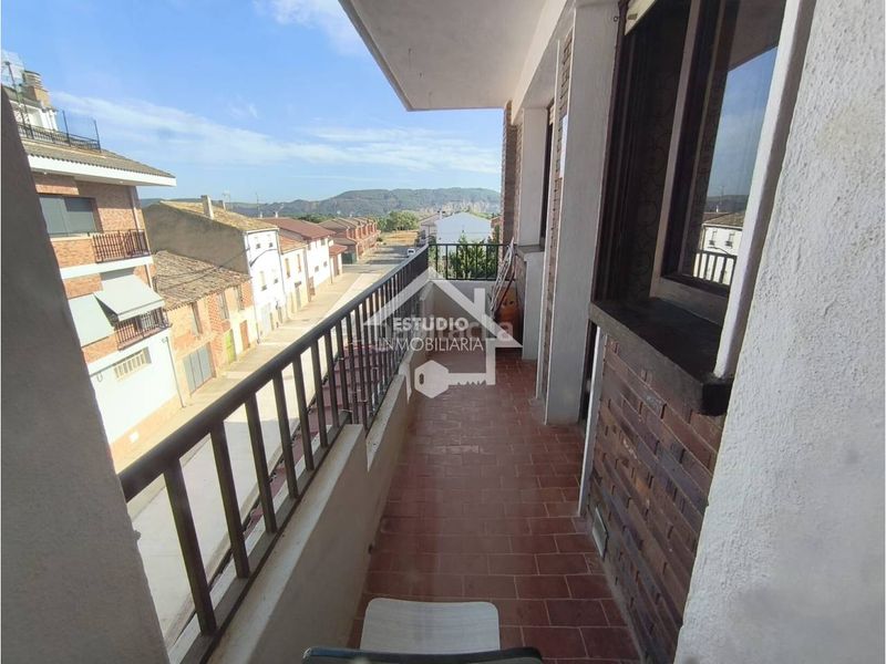 Foto d7cc9a0e-3adc-4d69-8e9e-0b11a32018a2. Flat with heating in Mendavia