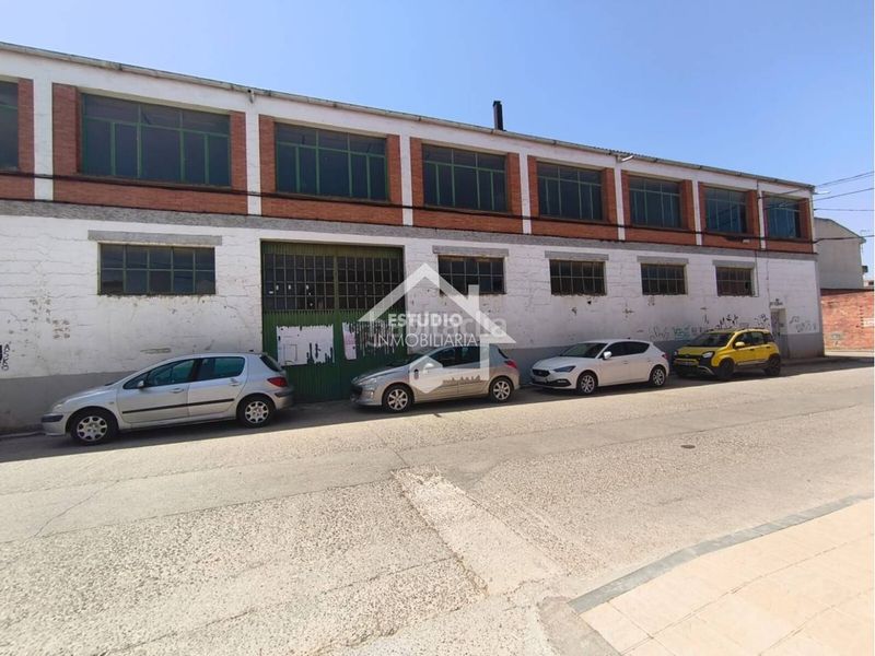 Foto 0d0257d5-9e96-4cce-a0cf-cfb338946a44. Nau industrial a Mendavia