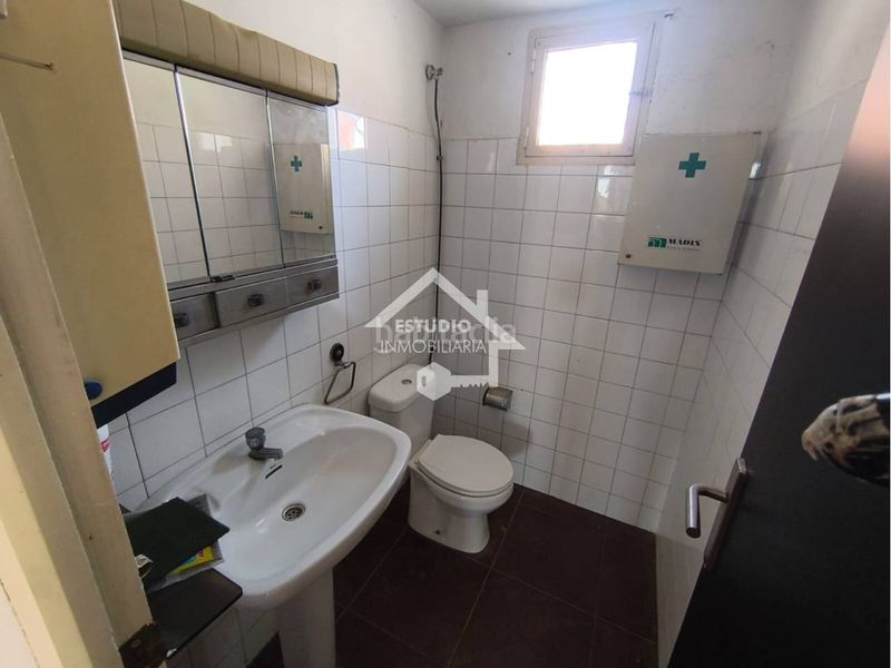 Foto 217173b9-5326-4f65-a86c-71d36b8aa8f6. Nau industrial a Mendavia