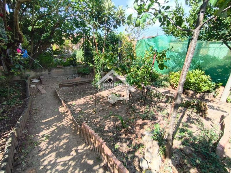 Foto 0a9809f0-f361-42d6-9318-2ca8c5081d9a. Casa amb calefacció a Alesanco