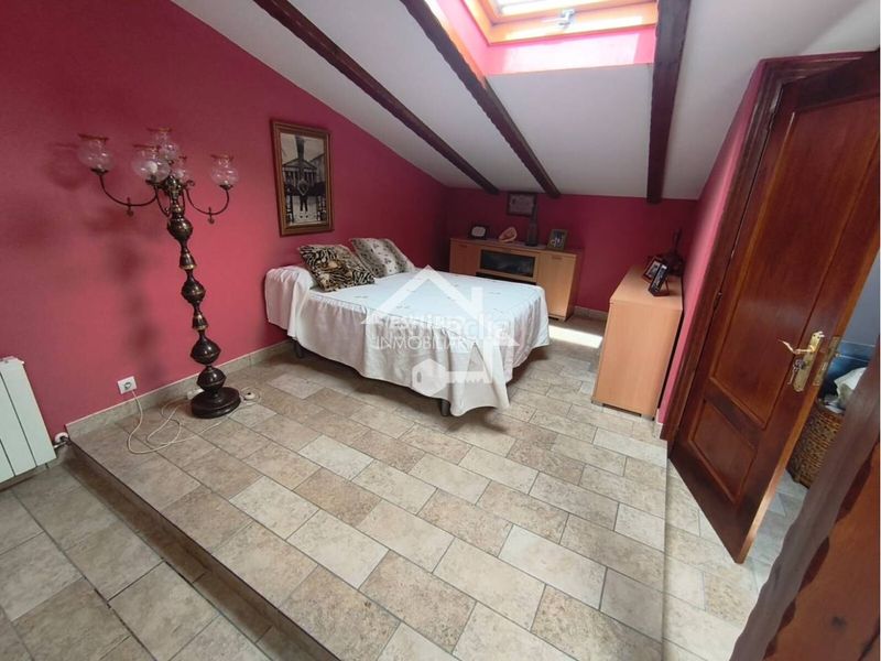 Foto 4352ba7c-a9c6-406a-bbb7-4b7363a35385. Casa amb calefacció a Alesanco
