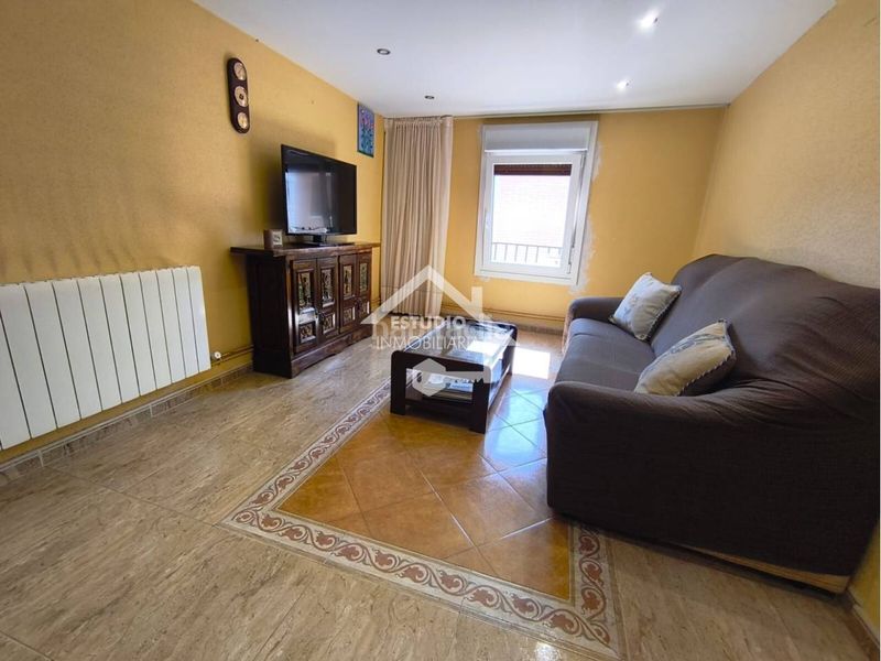 Foto 4a845a3b-0c75-4745-92eb-21211fb31137. Casa amb calefacció a Alesanco