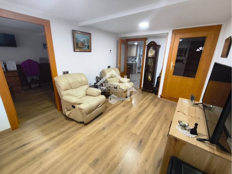 Foto 85613f37-8bd1-46ed-9695-d458d83a269a. Casa amb calefacció a Alesanco