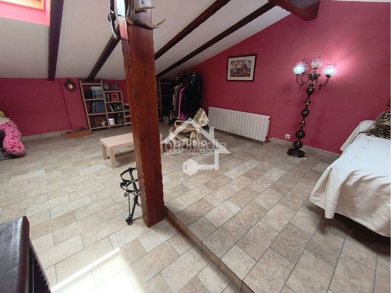 Foto b90d0bc4-6c9c-4a67-8c47-fc970be48bdd. Casa amb calefacció a Alesanco