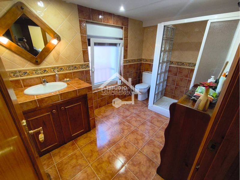 Foto c6085657-ec36-48d9-a284-73f060370952. Casa amb calefacció a Alesanco