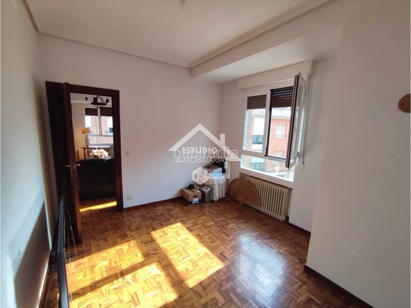 Foto 421b4bac-8ae0-4089-afeb-9b6b978e6b4f. Flat with heating in Navarrete