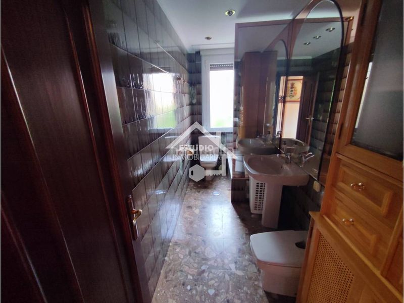 Foto b3216bd5-920f-4a35-b757-691a8a3a5bb0. Flat with heating in Navarrete