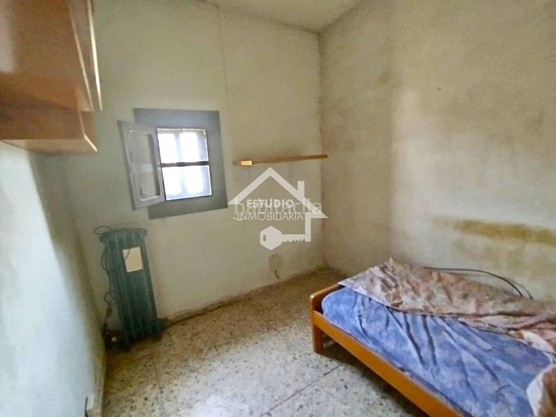 Foto 416c7245-2254-4b5d-b220-9e9c16170f91. Casa amb calefacció a Viana