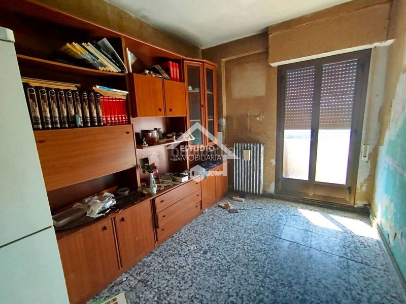 Foto 516c19b1-f94d-4d37-ad08-7b83b7e3361a. Casa amb calefacció a Viana