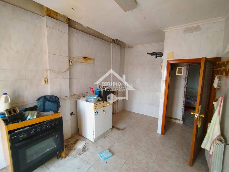Foto 69adb428-c8bd-49b2-a721-5f0f17b7daa8. Casa amb calefacció a Viana