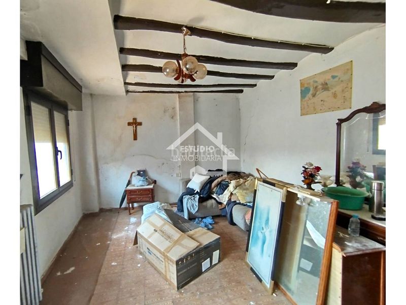 Foto d43cb694-21f7-4d6d-8e3e-2ba4716b1b0b. Casa amb calefacció a Viana