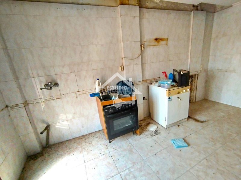 Foto f6e1db6f-983a-4363-90bc-d1f790bd58a8. Casa amb calefacció a Viana