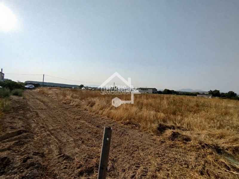 Foto 21a723f5-45c6-4a0e-8de4-69f0226b6689. Finca rústica venta de 2 fincas en Viana