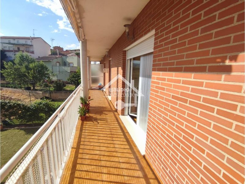 Foto ef98e972-2f81-4236-aa41-ca47e4d9dd07. Pis amb calefacció aparcament piscina a Torrecilla sobre Alesanco