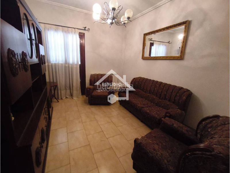 Foto f3971bc4-615c-4320-b56c-4ddbe5d40ddb. Casa amb calefacció aparcament a Mendavia