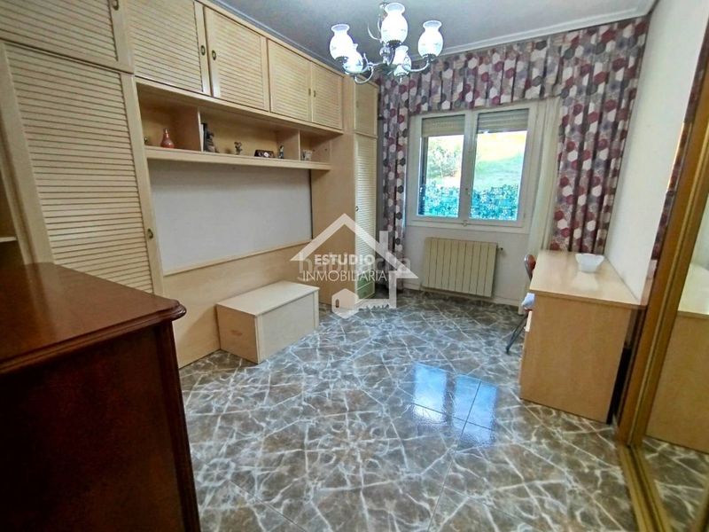 Foto 5aaf89dc-e661-4910-a975-6d3d0a33199a. Pis amb calefacció a Viana