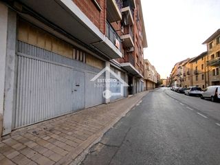 Alquiler Local Comercial  Calle serapio urra. Local comercial en alquiler en viana