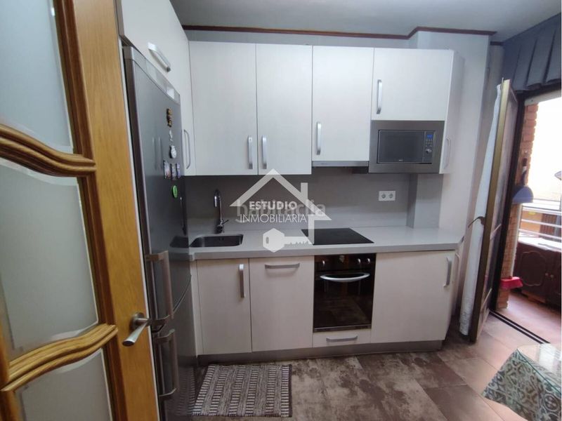 Foto 4c29e469-ad82-46e0-a983-8da58fec3b5d. Piso venta de piso en Jesuitas Logroño