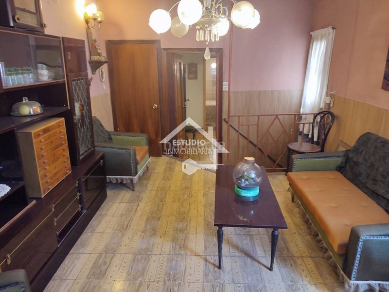 Foto e0d5f830-2238-42fc-83b4-a26485b6cdf0. Casa a Alesanco