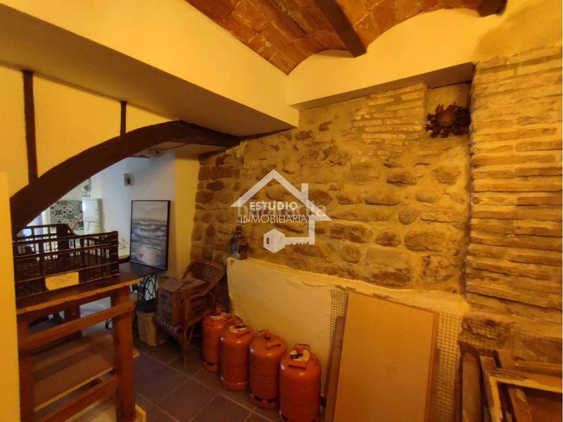 Foto ac53b060-4594-4308-b3b3-b5941f626865. Casa amb calefacció a Navarrete
