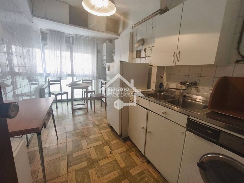 Foto 0f9c8397-72b6-4734-886c-6574cf374671. Flat with heating in Oeste Logroño