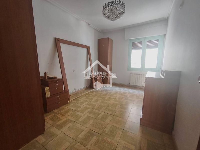 Foto 3e652340-7d1d-4616-bdda-f49db323eff5. Flat with heating in Oeste Logroño