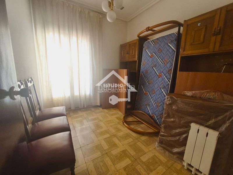 Foto a207e1e7-a3cf-4d61-8143-2bb41d299334. Flat with heating in Oeste Logroño
