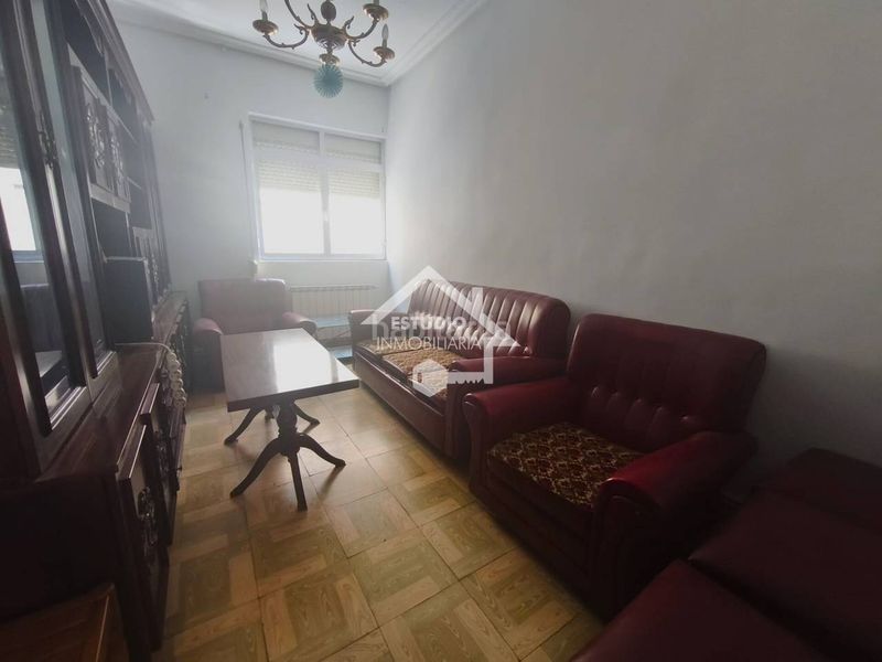 Foto b6700c25-aacf-4f5c-8fd1-c955f3da349d. Flat with heating in Oeste Logroño