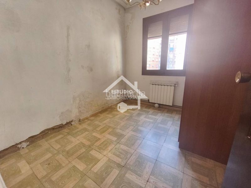 Foto c1dfdbdf-cc91-4b7d-9b3d-63e477cb1fbd. Flat with heating in Oeste Logroño