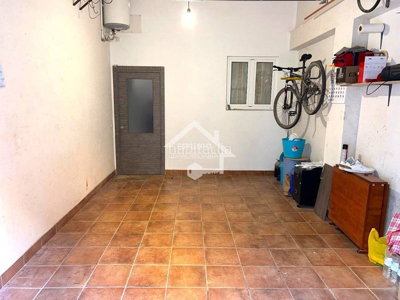 Foto 2e6b9ddb-2243-49d0-949c-722fc2342f18. Local comercial a Viana