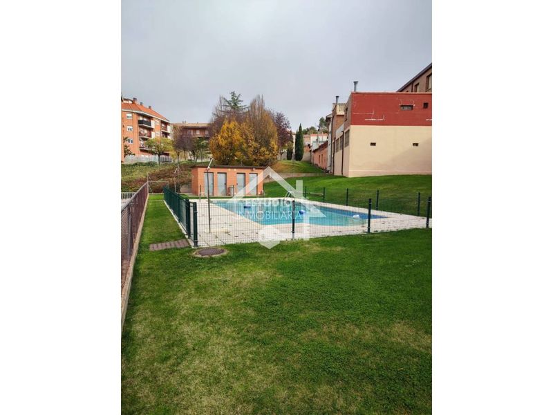 Foto 00ae5271-efe0-433a-92cf-470ae37f02b0. Local comercial a Navarrete