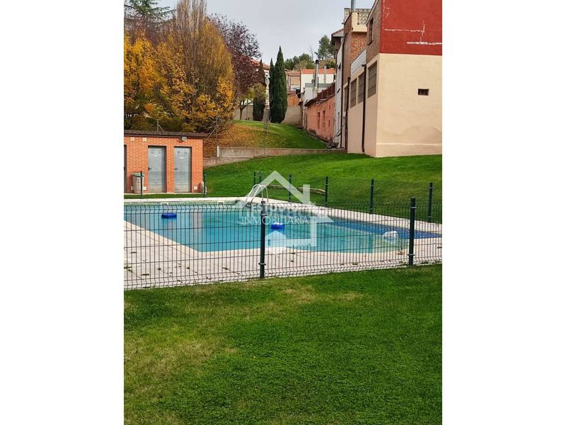 Foto 51265a8a-ccdd-4285-aaea-3b3fb97c58df. Local comercial a Navarrete